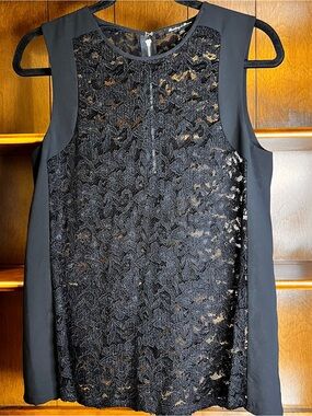 Broadway & Broome Black Lace-Front Sleeveless Tank Top Sz M